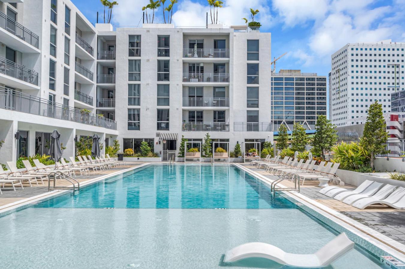 Modern Unit Mins From Brickell With Free Parking Apartment Miami Exterior photo